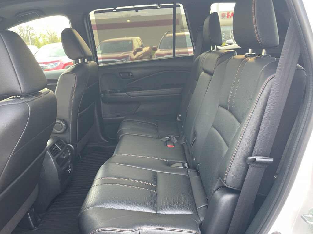 Used 2023 Honda Passport TrailSport image 22