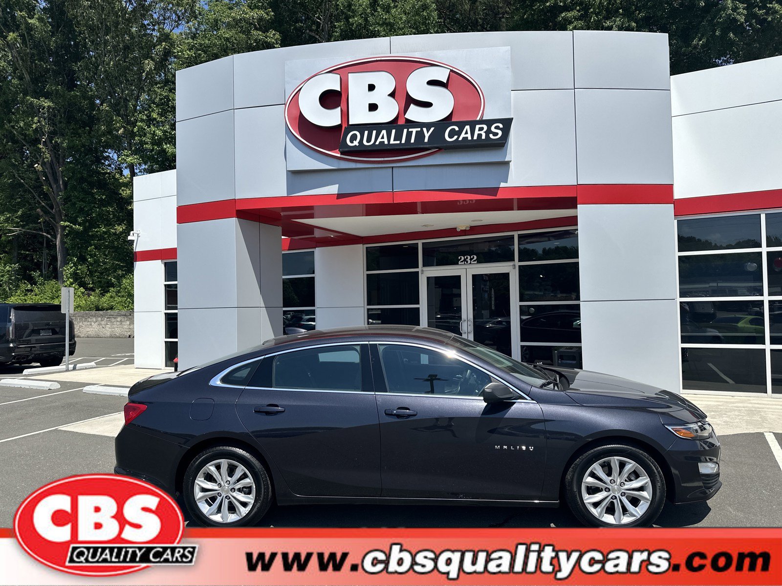 Used 2023 Chevrolet Malibu LT FWD image 1