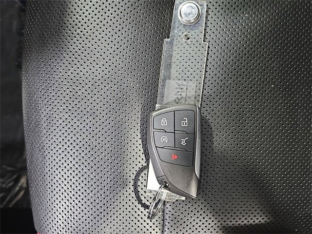 Certified 2022 Buick Envision Essence w/ Sport Touring Package image 36