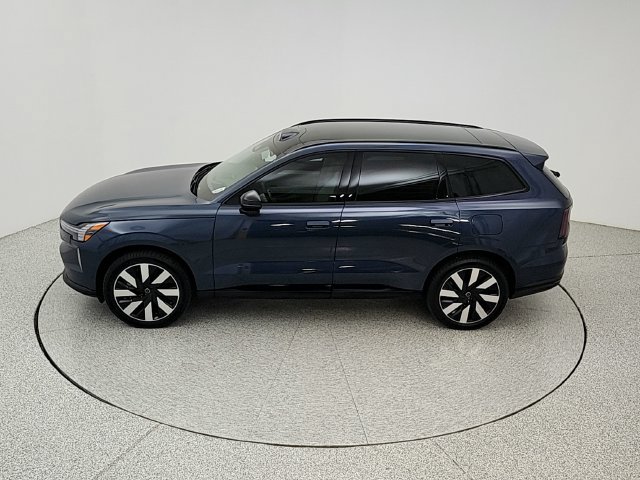 Certified 2025 Volvo EX90 Plus AWD/4WD image 20