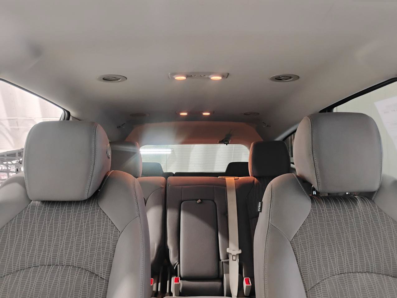 Used 2017 Chevrolet Traverse LT FWD image 16