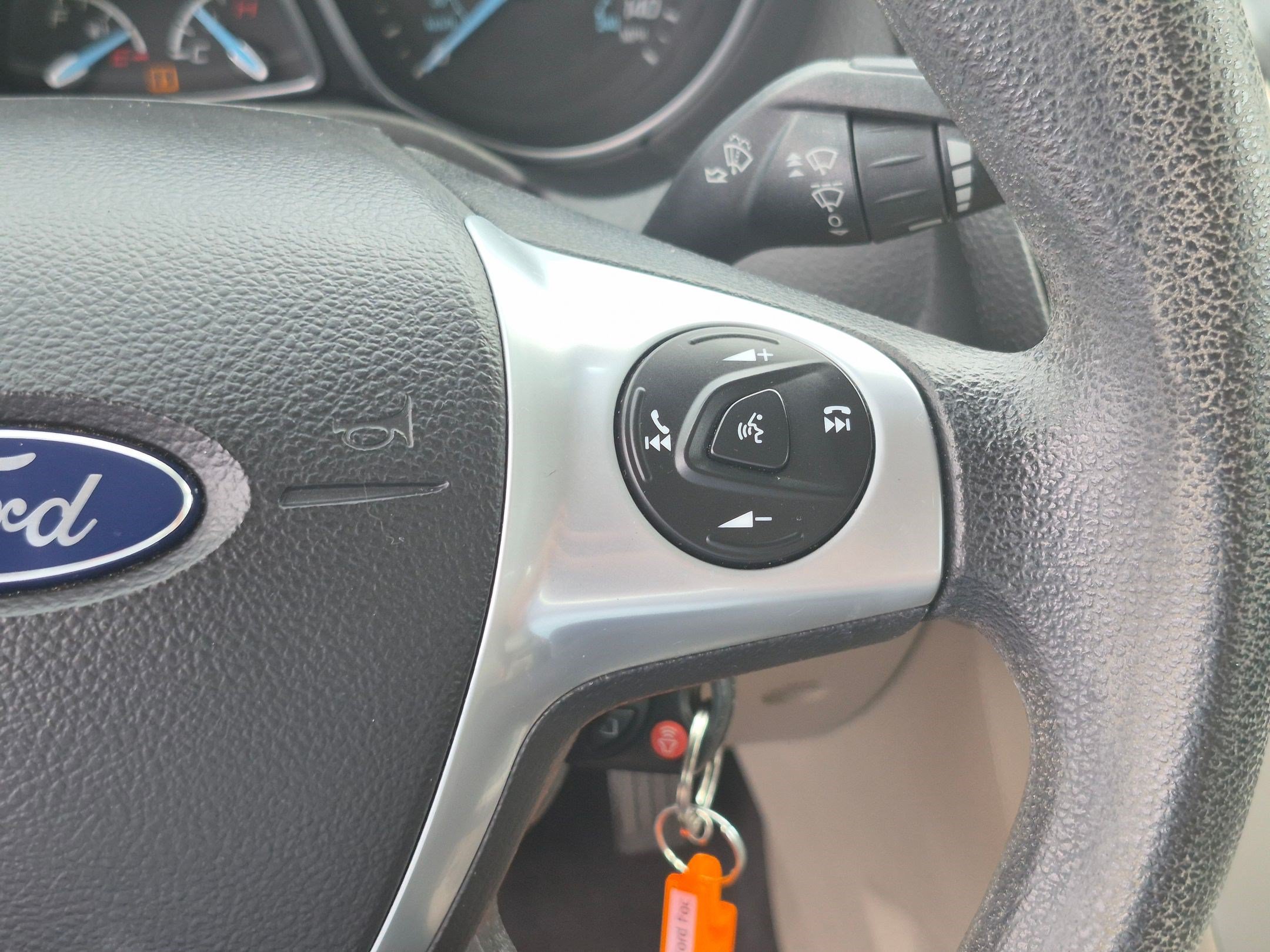 Used 2014 Ford Focus SE FWD image 20