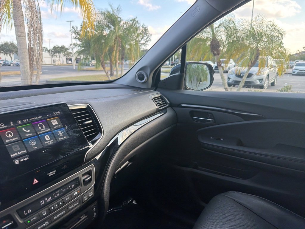Certified 2022 Honda Pilot Elite image 22