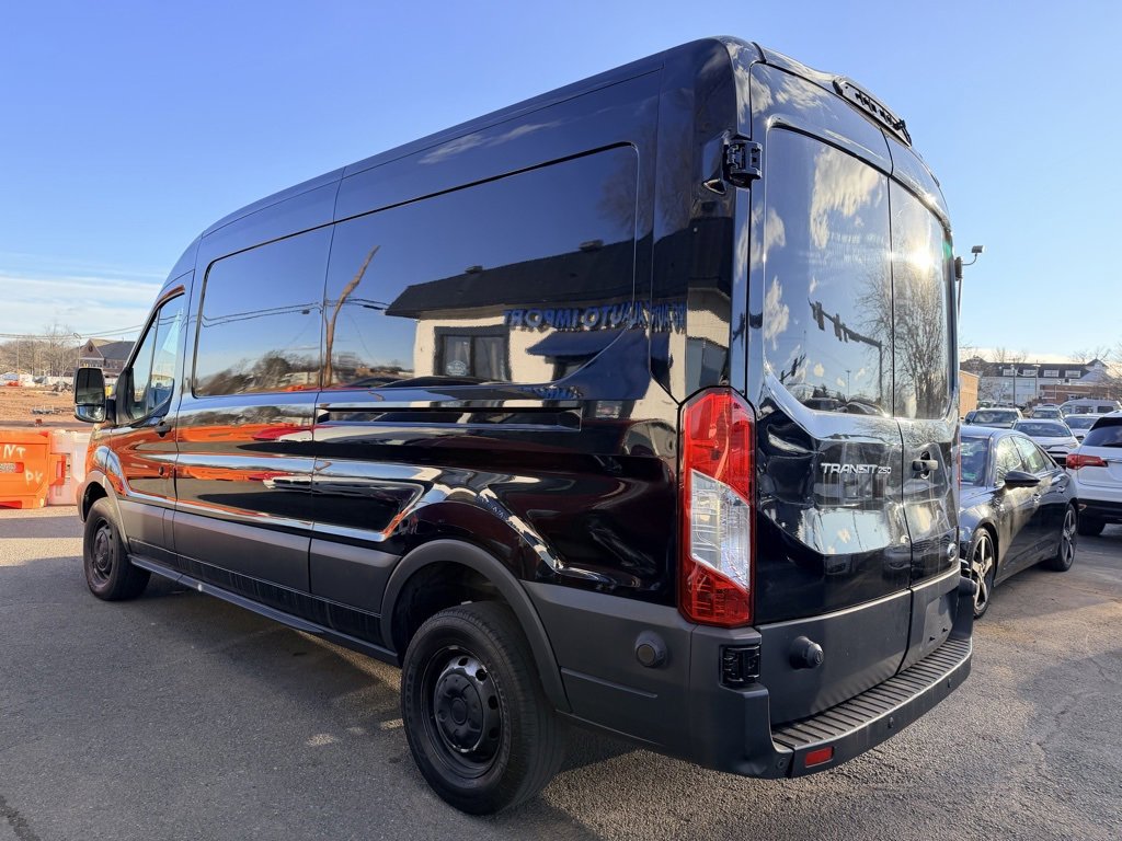 Used 2018 Ford Transit 250 148 Medium Roof image 5