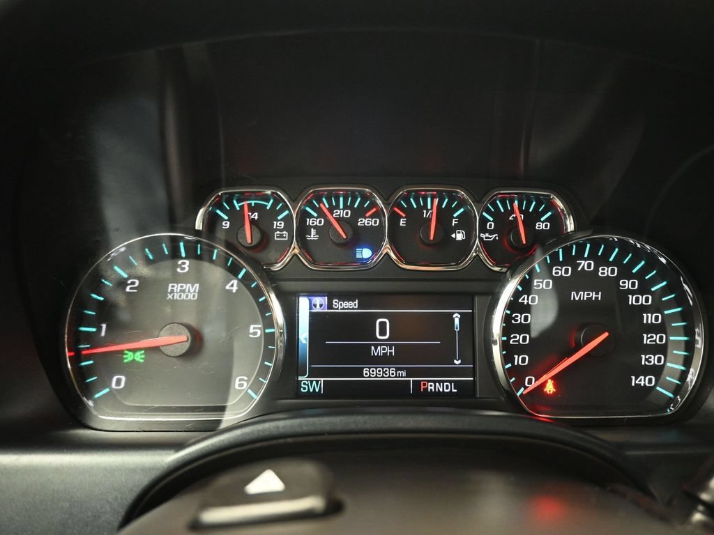 Used 2018 GMC Sierra 1500 SLE w/ SLE Value Package AWD/4WD image 16