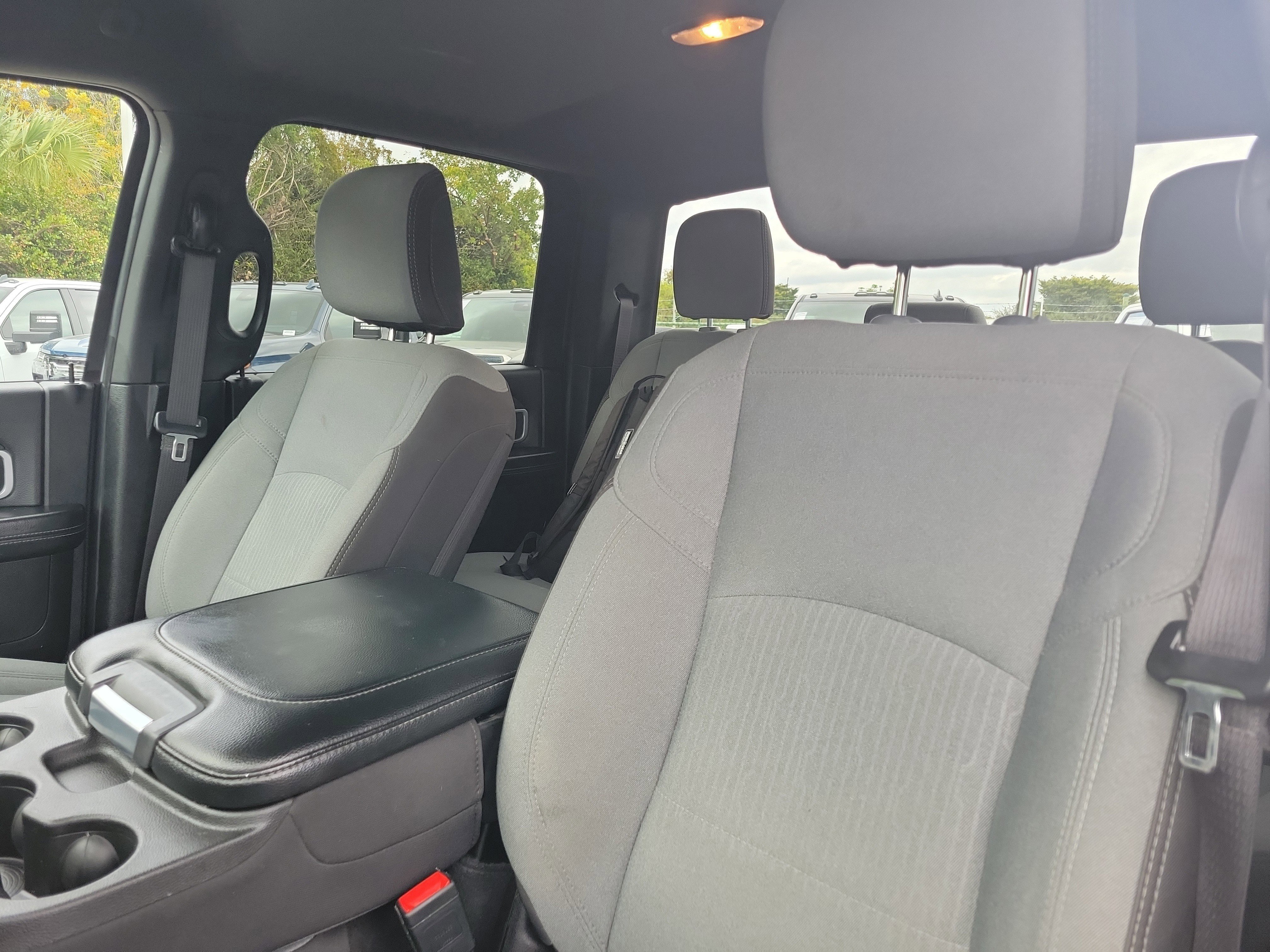 Used 2024 RAM 2500 Big Horn image 32