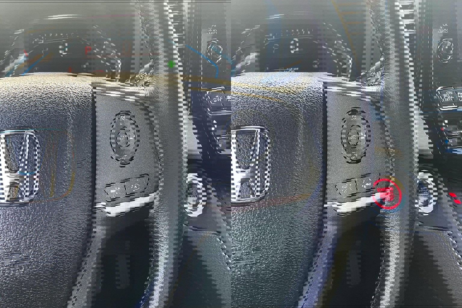 Used 2023 Honda Odyssey EX-L image 24