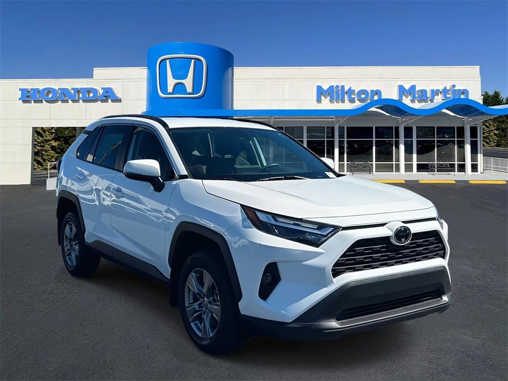 Used 2024 Toyota RAV4 XLE