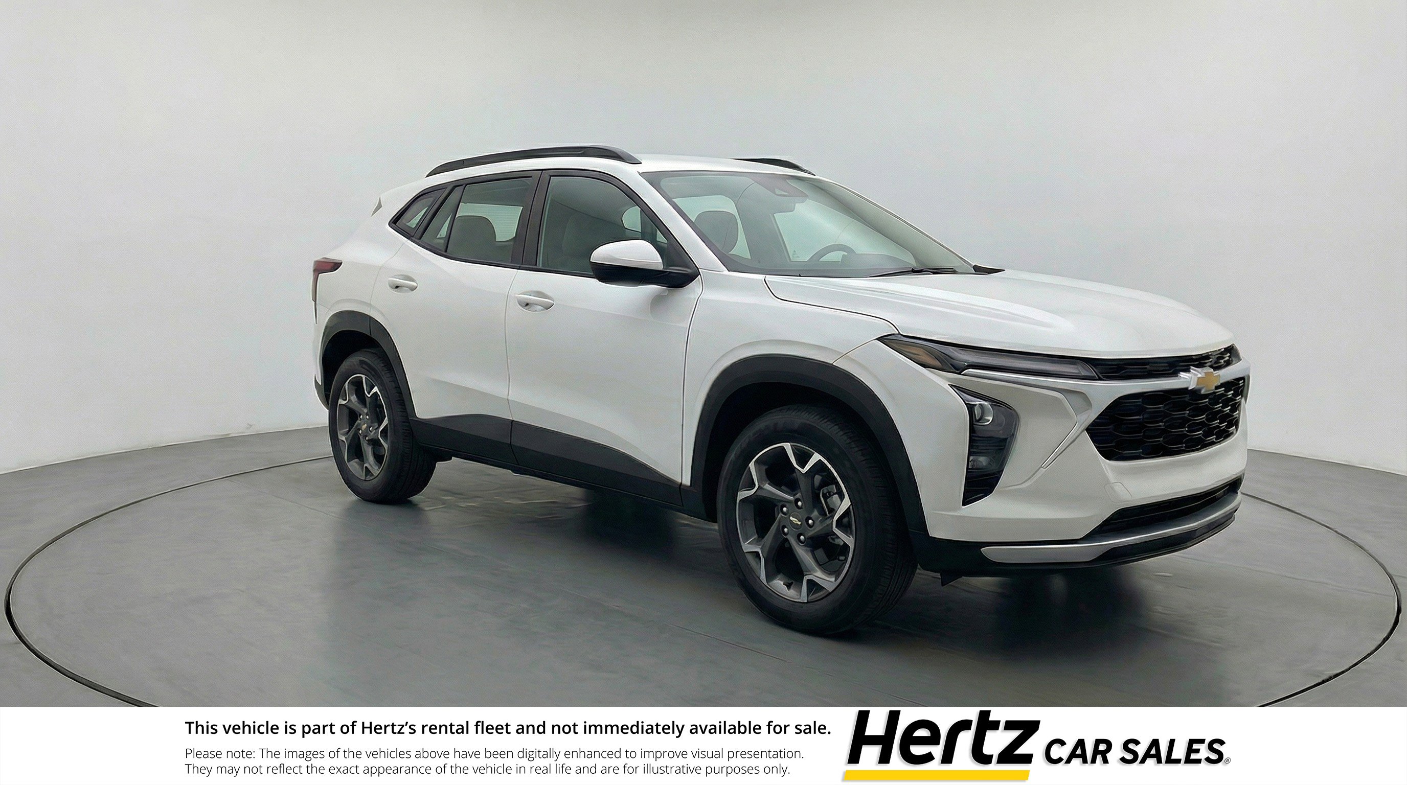 Used 2025 Chevrolet Trax LT