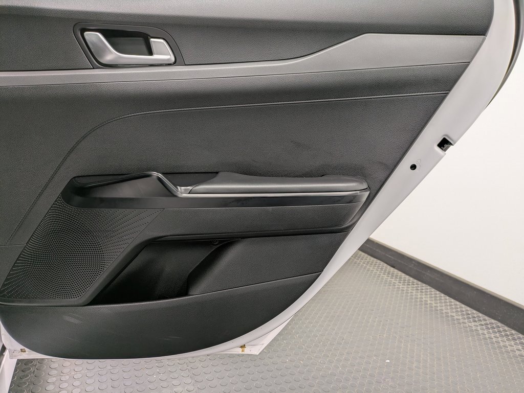 Used 2023 Kia K5 GT-Line image 25