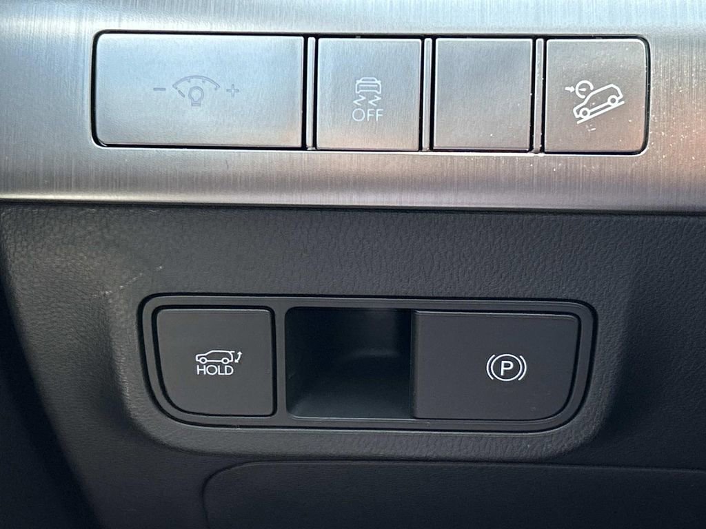 New 2026 Hyundai Kona Limited FWD image 25