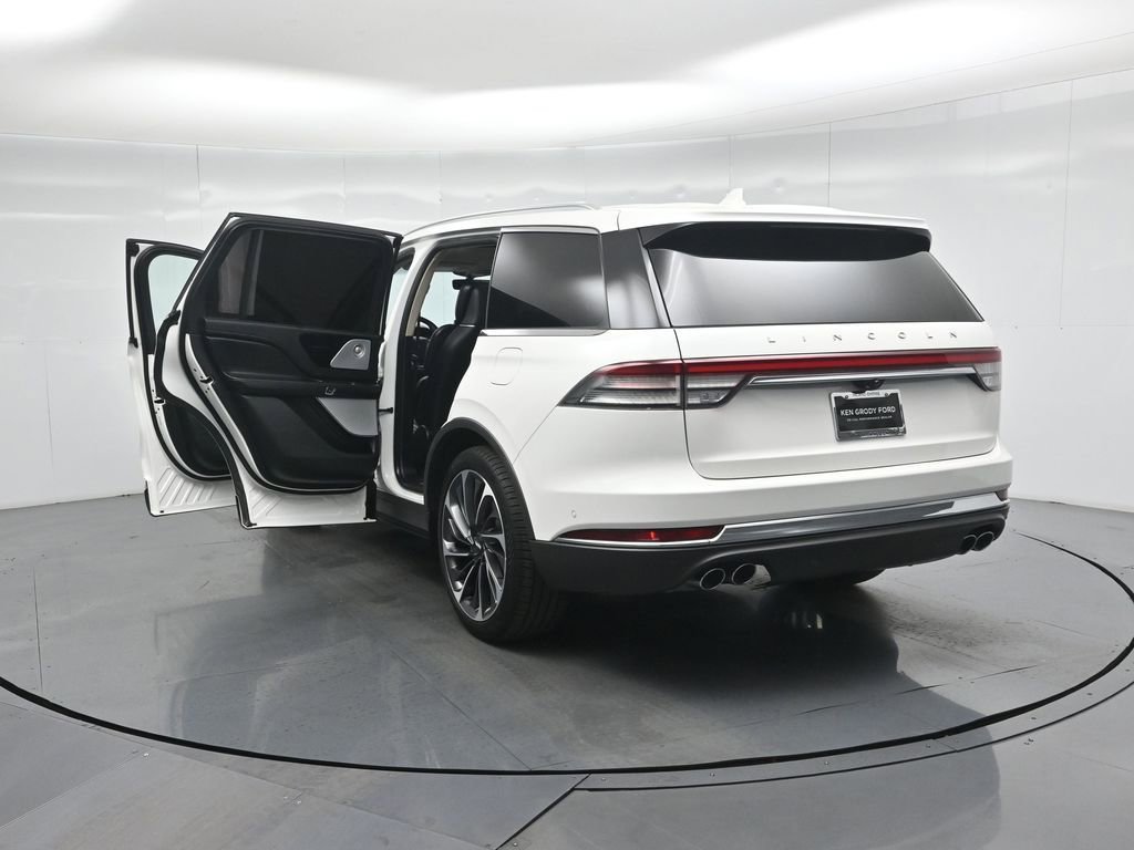 Used 2021 Lincoln Aviator Reserve w/ Equipment Group 201A image 35
