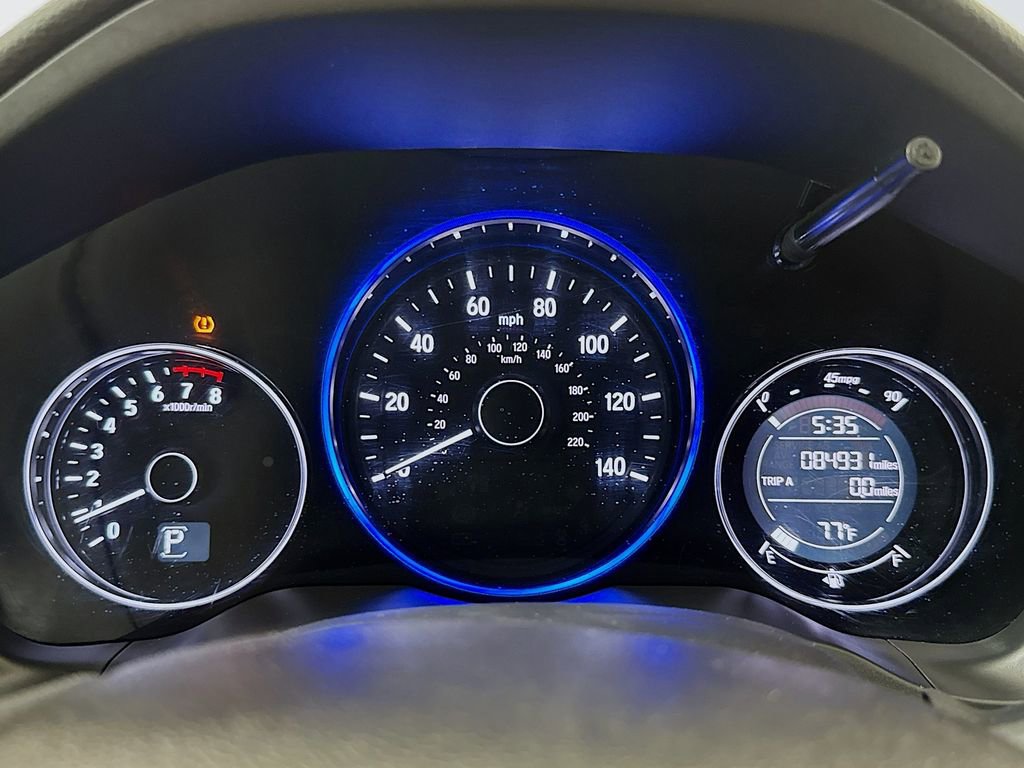 Used 2018 Honda HR-V EX image 12