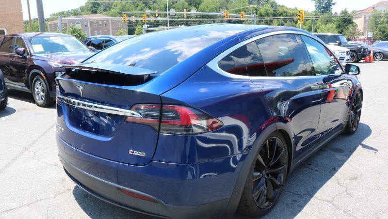 Used 2016 Tesla Model X Performance AWD/4WD image 7