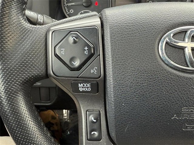 Used 2016 Toyota Tacoma TRD Sport image 16