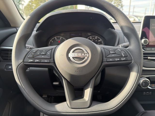 Certified 2025 Nissan Altima 2.5 S FWD image 17