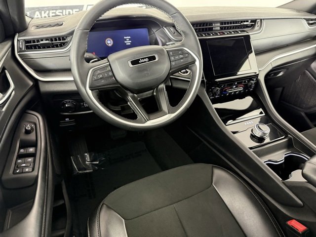 Used 2024 Jeep Grand Cherokee L Altitude image 18