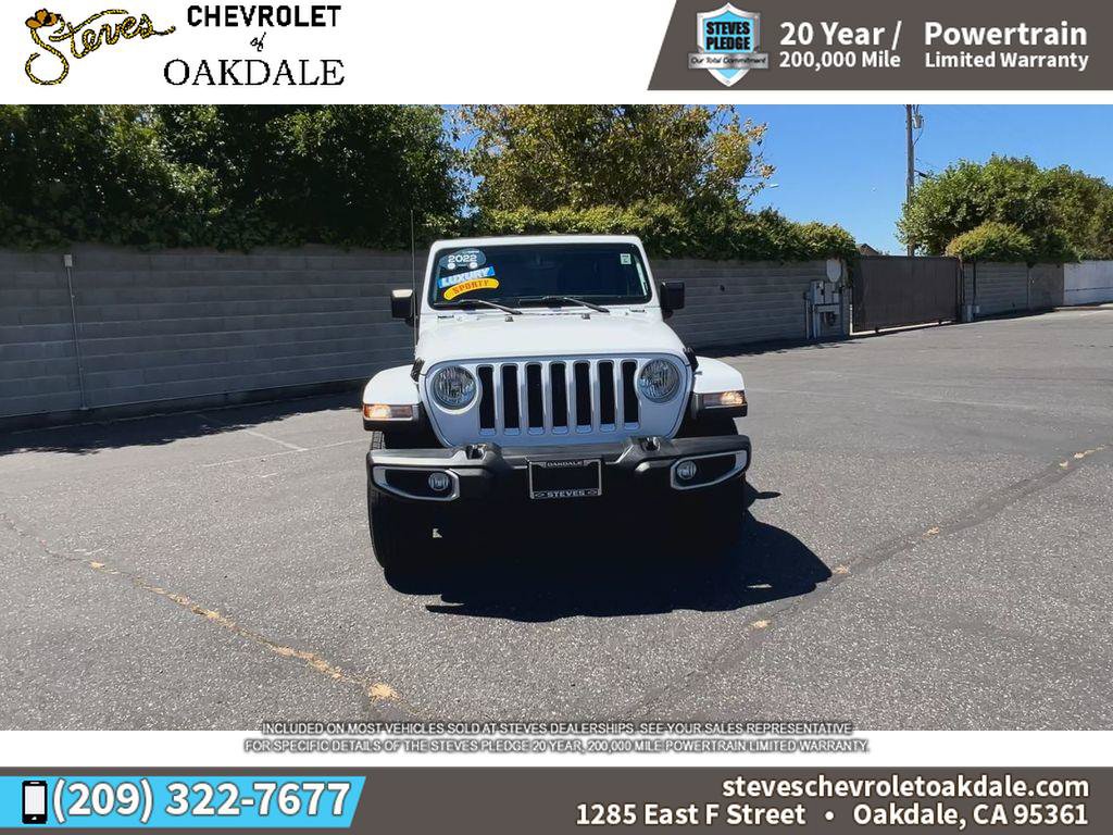 Used 2022 Jeep Wrangler Unlimited Sahara AWD/4WD image 4