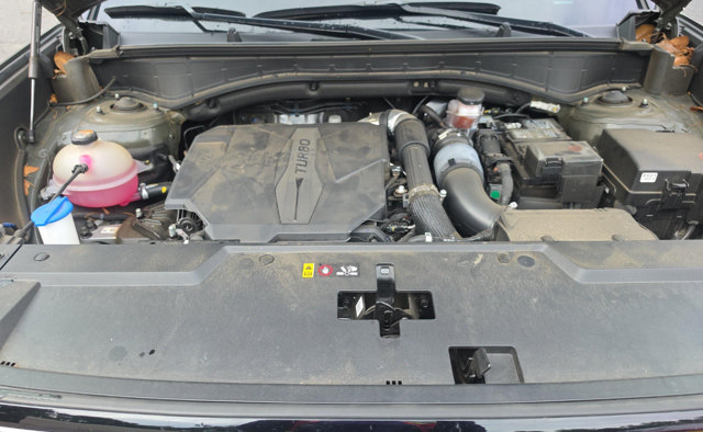 Used 2024 Hyundai Santa Fe Limited FWD image 20