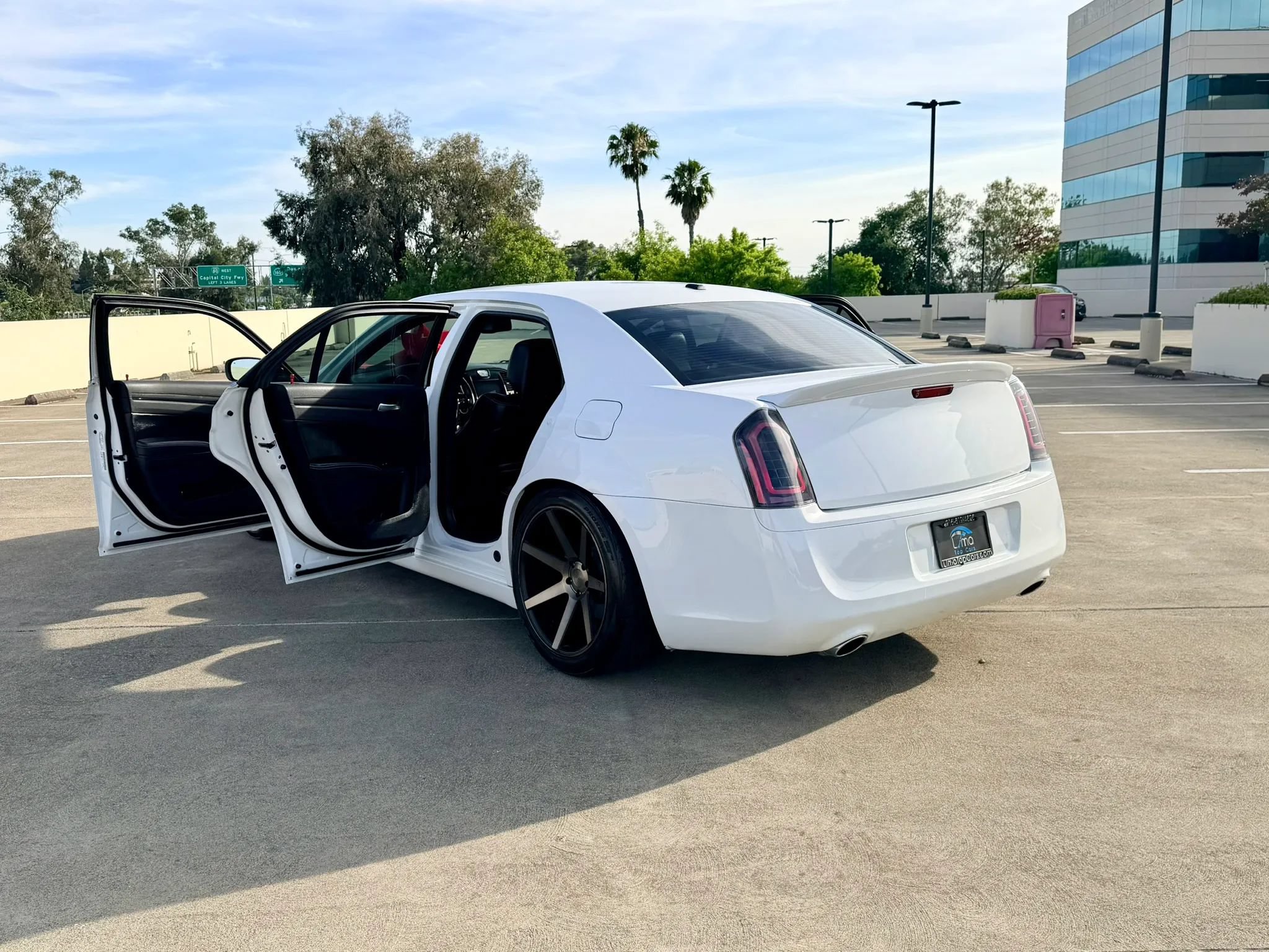Used 2013 Chrysler 300 S RWD image 63