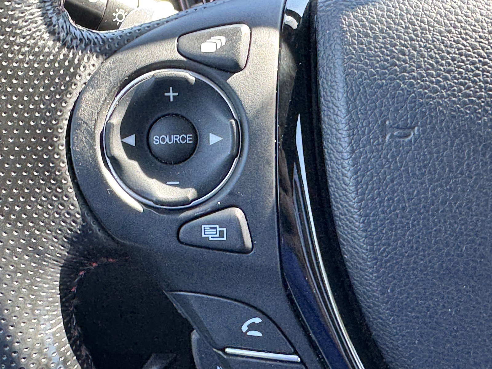 Used 2022 Honda Ridgeline Black Edition image 25