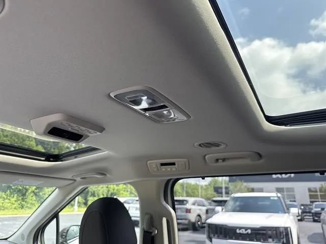 New 2026 Kia Carnival SX Prestige FWD image 15