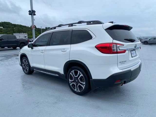 Used 2023 Subaru Ascent Limited w/ Technology Package AWD/4WD image 6