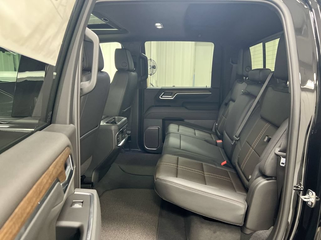 New 2026 Chevrolet Silverado 2500 High Country w/ High Country Premium Package AWD/4WD image 24