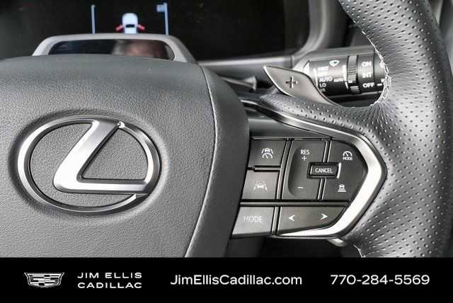 Used 2025 Lexus LX 700h F Sport AWD/4WD image 22