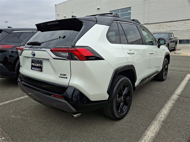 Used 2021 Toyota RAV4 XSE image 8