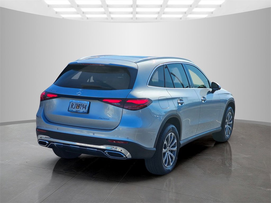 Used 2025 Mercedes-Benz GLC 300 image 6