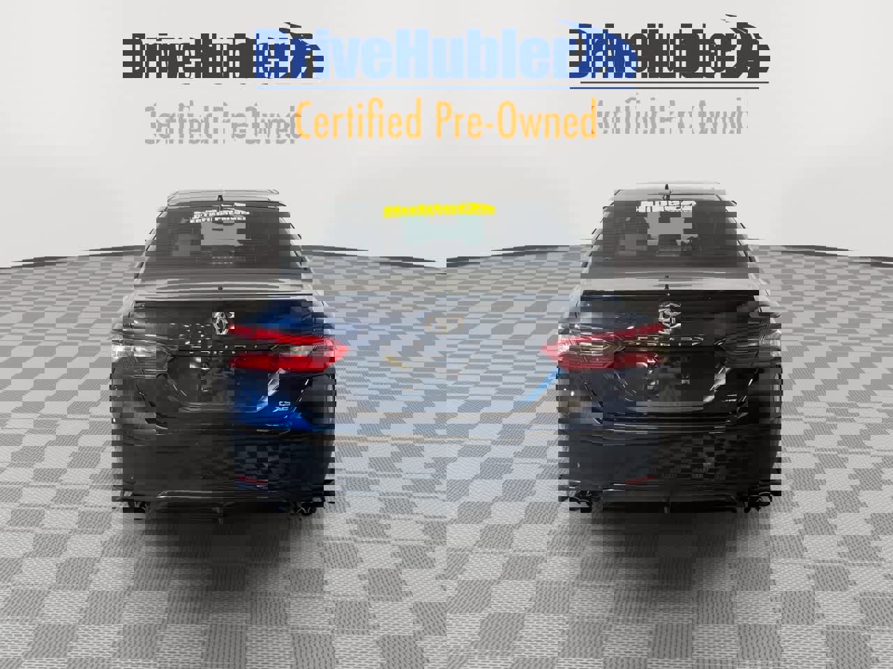 Used 2021 Toyota Camry XSE image 7