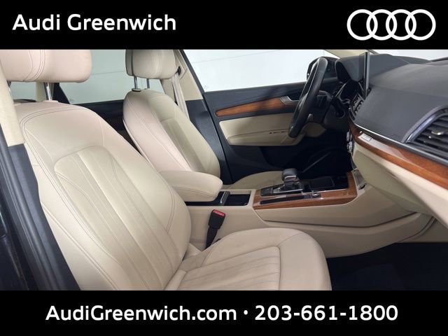 Used 2021 Audi Q5 2.0T Premium w/ Convenience Package AWD/4WD image 5