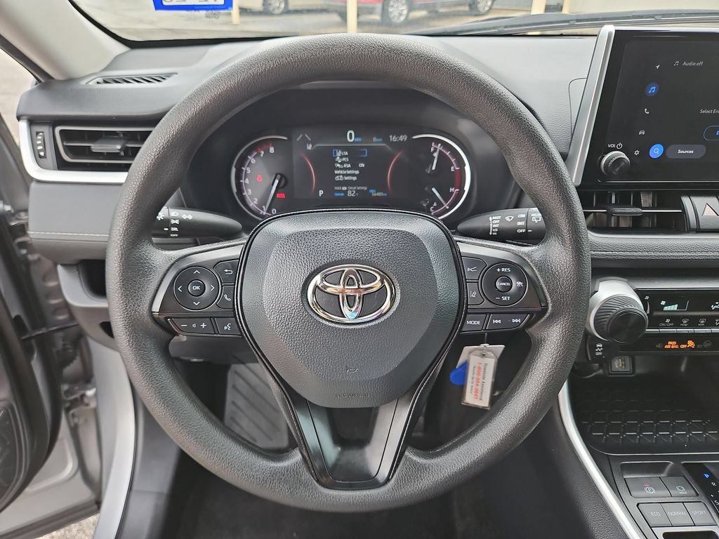 Used 2025 Toyota RAV4 LE FWD image 23
