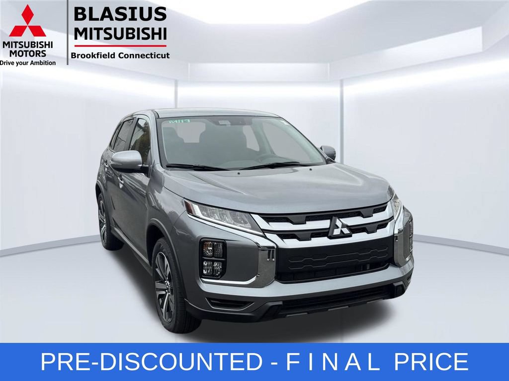 Used 2025 Mitsubishi Outlander Sport SE