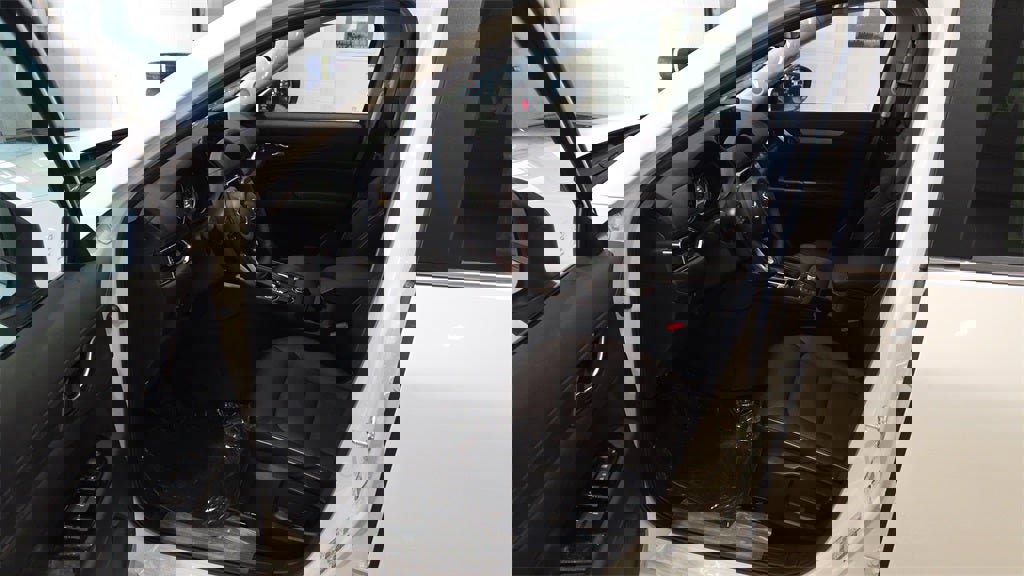 New 2025 MAZDA CX-5 AWD 2.5 S w/ Select Package image 11