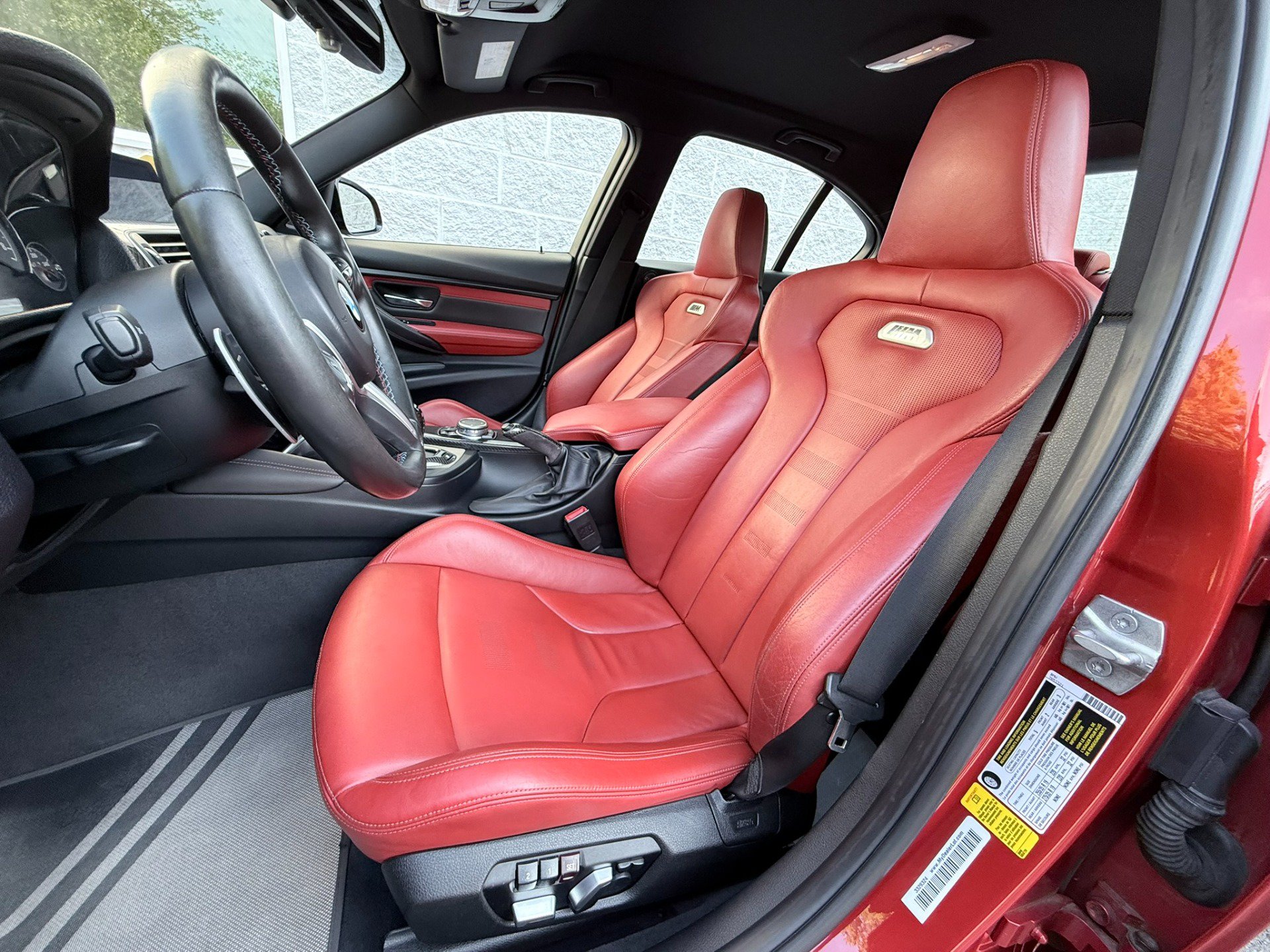 Used 2016 BMW M3 RWD image 9