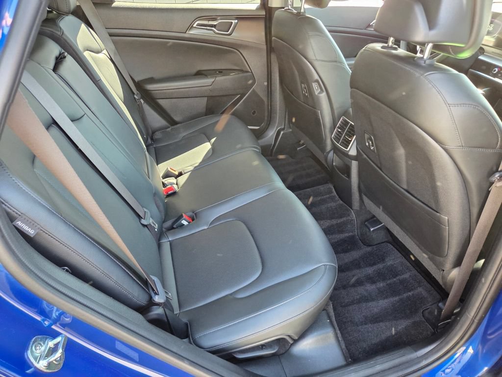 Used 2024 Kia Sportage EX FWD image 19