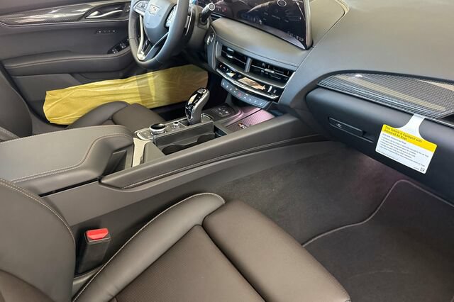 New 2026 Cadillac CT5 Sport w/ Technology Package RWD image 15