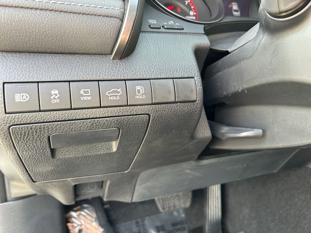 Used 2024 Toyota Camry XSE w/ Navigation Package FWD image 21