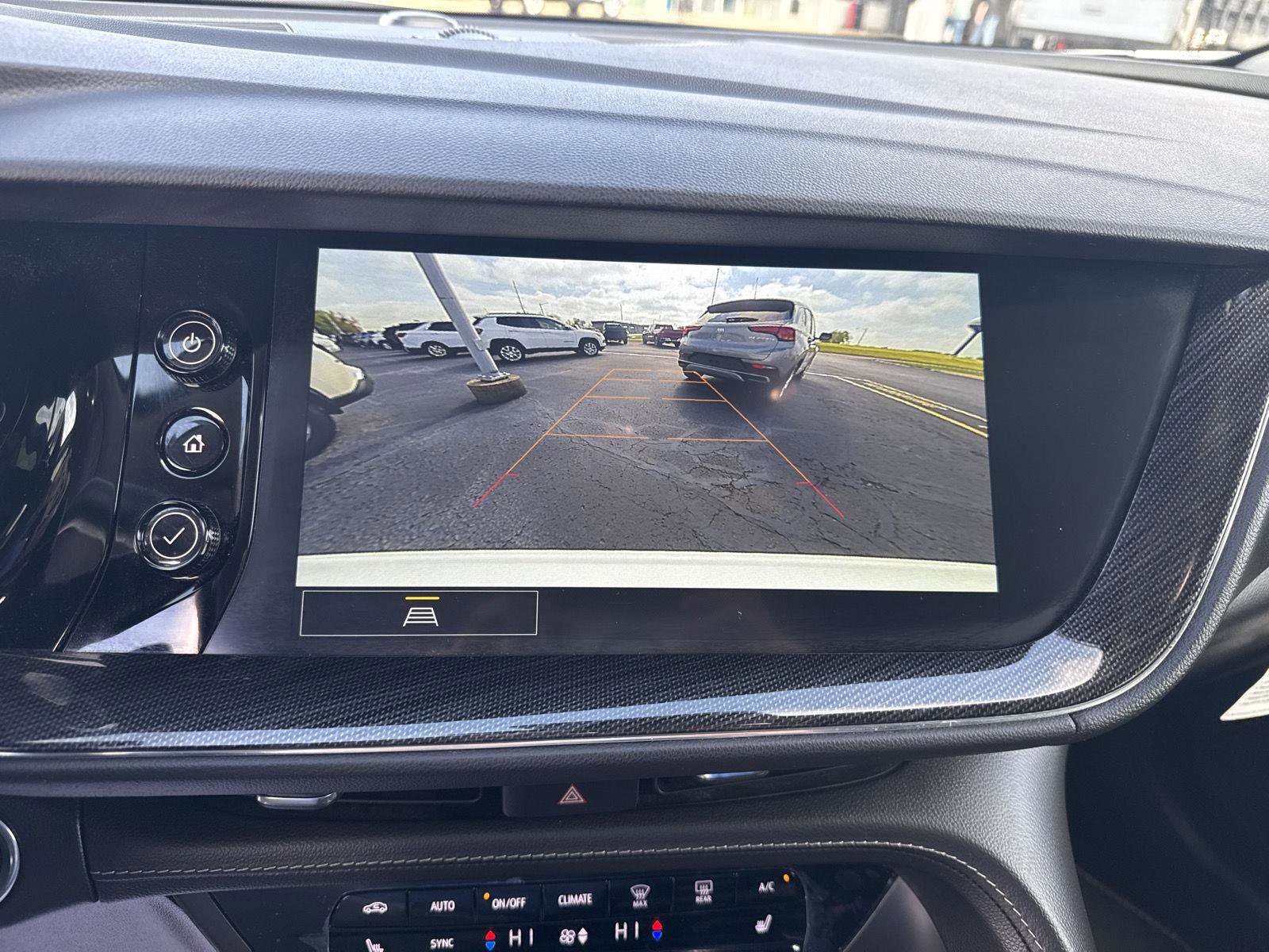 Used 2022 Buick Envision Preferred FWD image 22