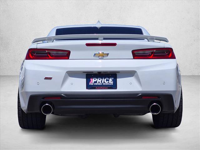 Used 2016 Chevrolet Camaro SS RWD image 6