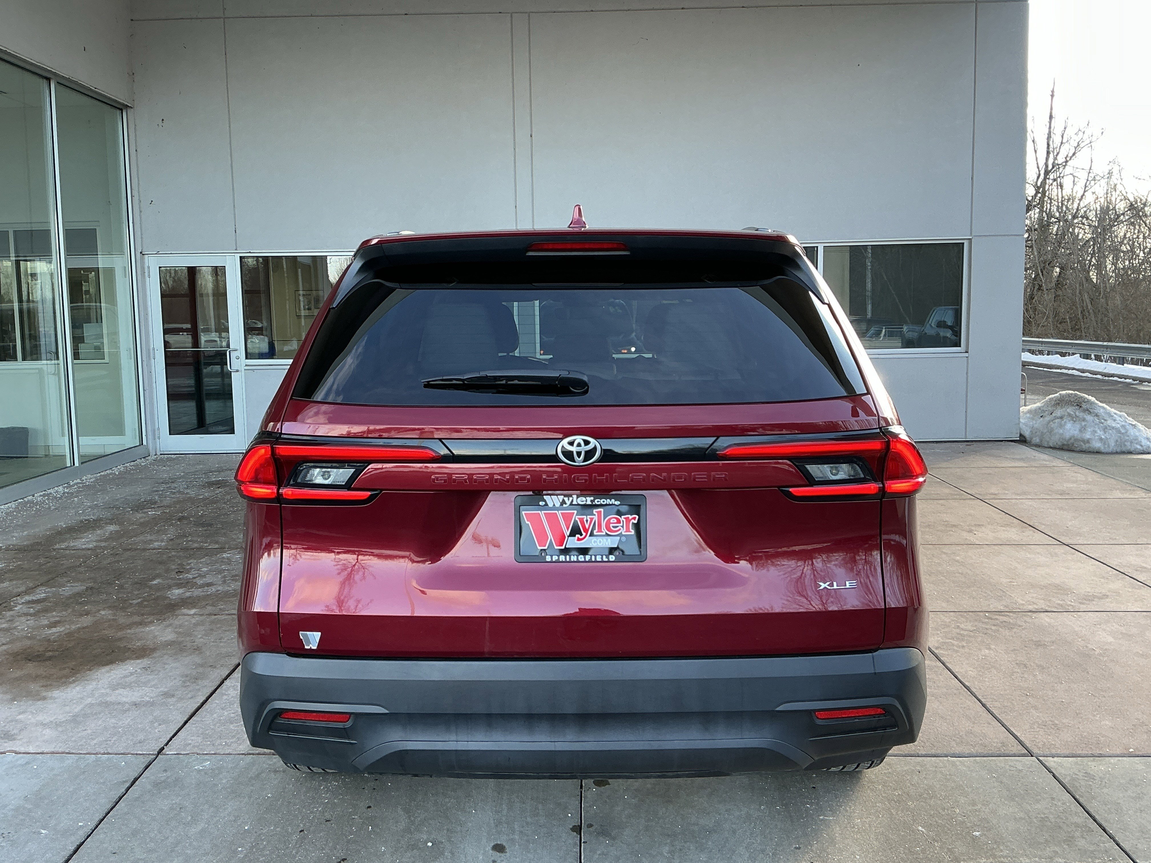 Certified 2024 Toyota Grand Highlander XLE image 20