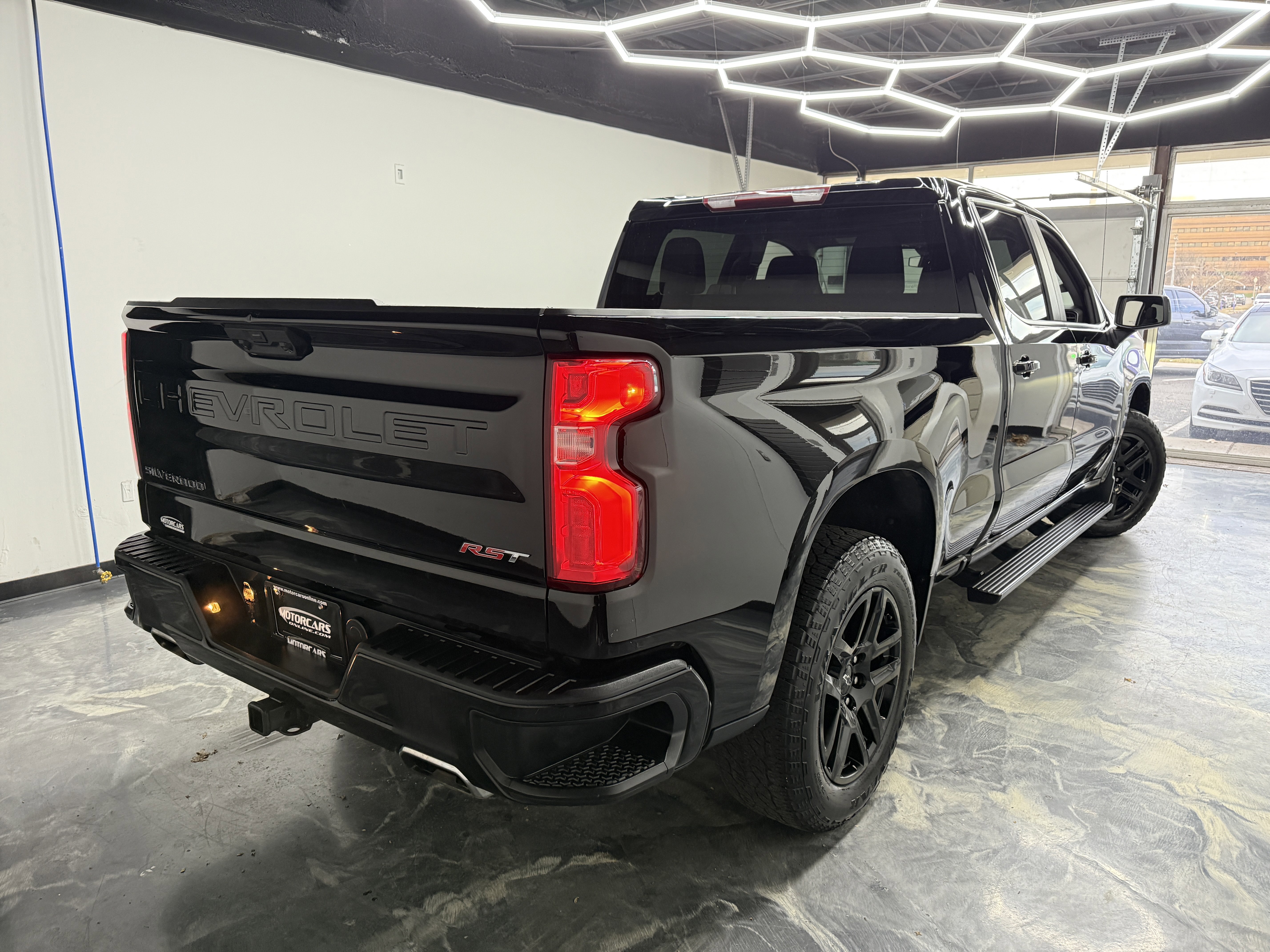 Used 2024 Chevrolet Silverado 1500 RST image 6