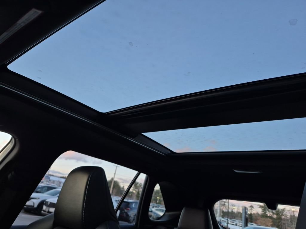 Used 2020 Toyota RAV4 XSE image 32