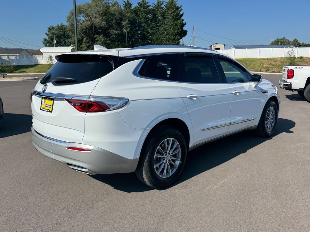 Used 2024 Buick Enclave Premium FWD image 4