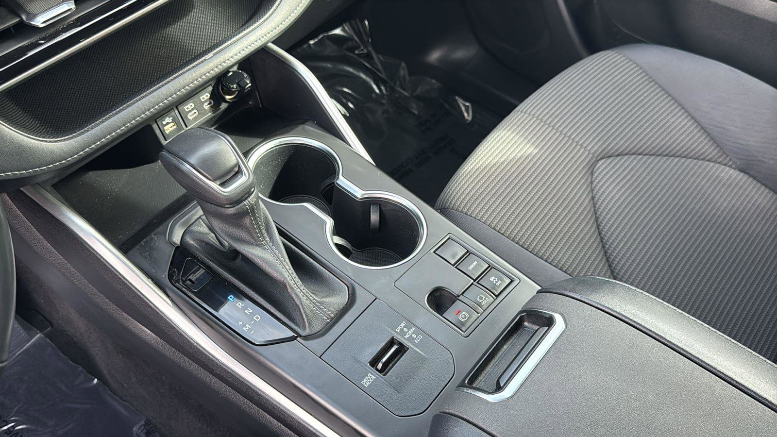 Certified 2023 Toyota Highlander LE image 21