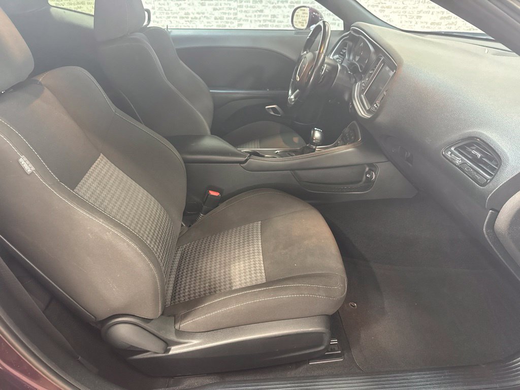 Used 2021 Dodge Challenger R/T Scat Pack RWD image 10
