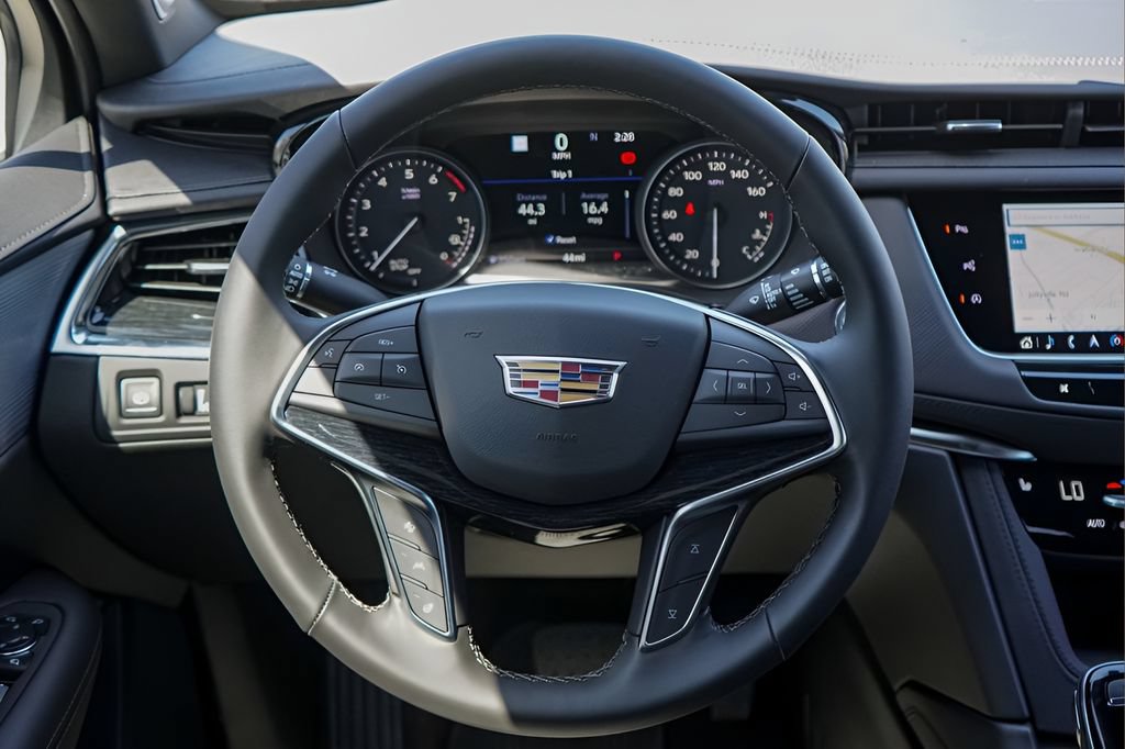 New 2026 Cadillac XT5 Premium Luxury w/ LPO, ONYX Package FWD image 26