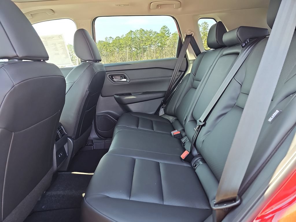 New 2026 Nissan Rogue Dark Armor FWD image 18